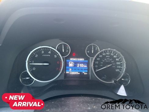 Used 2015 Toyota Tundra SR5 image 27