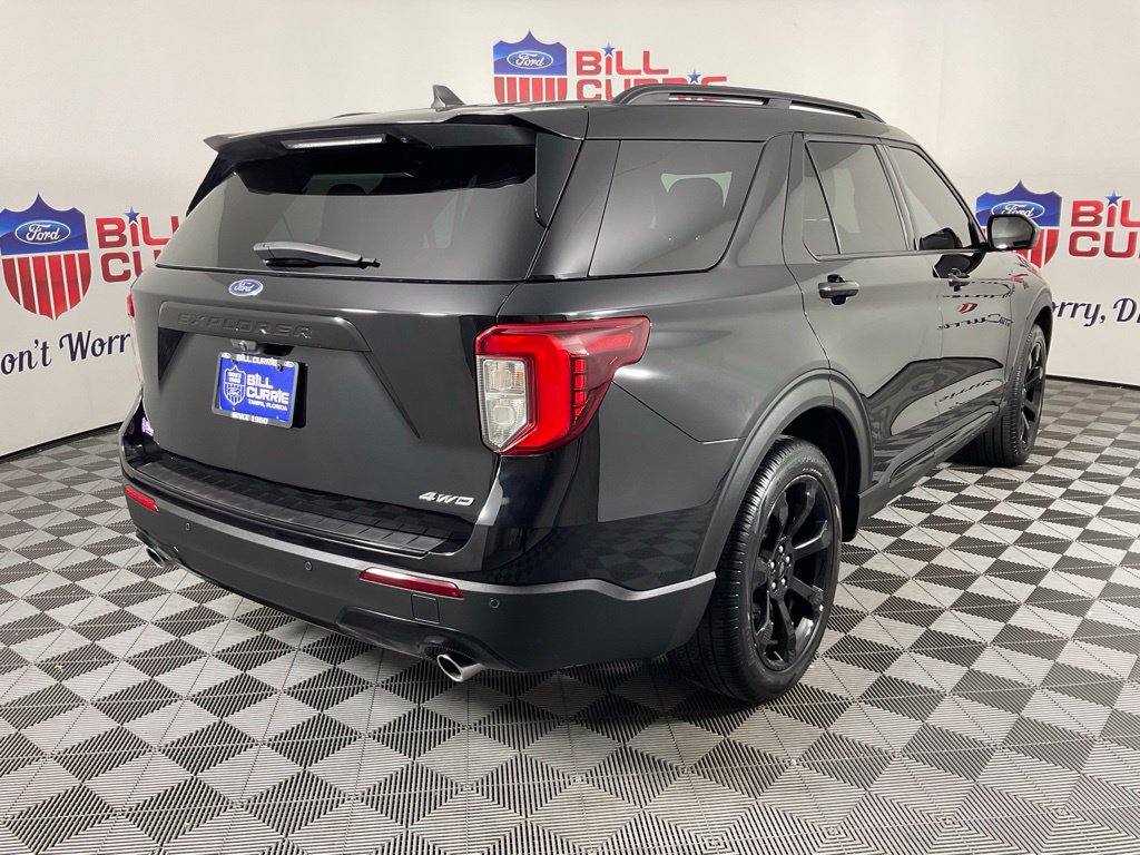 Certified 2023 Ford Explorer ST-Line AWD/4WD image 3