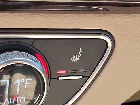 Used 2018 Audi Q5 2.0T Premium Plus image 11