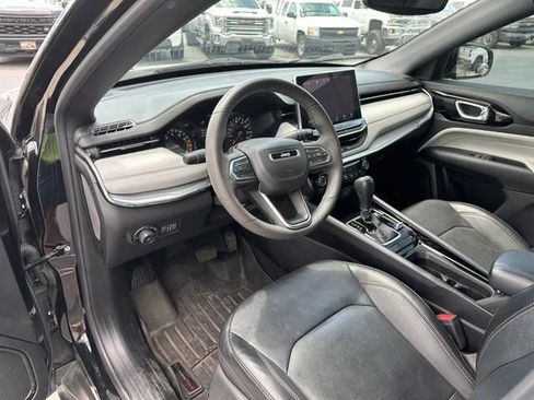 Used 2023 Jeep Compass Limited AWD/4WD image 22