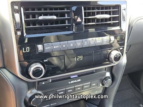 Used 2023 Lexus GX 460 Premium AWD/4WD image 23