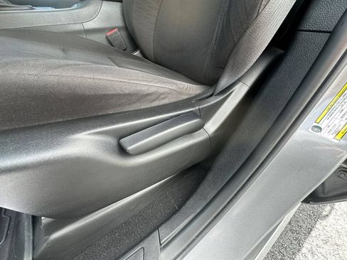 Used 2019 Dodge Durango SXT w/ 3rd Row Seating Group RWD image 30