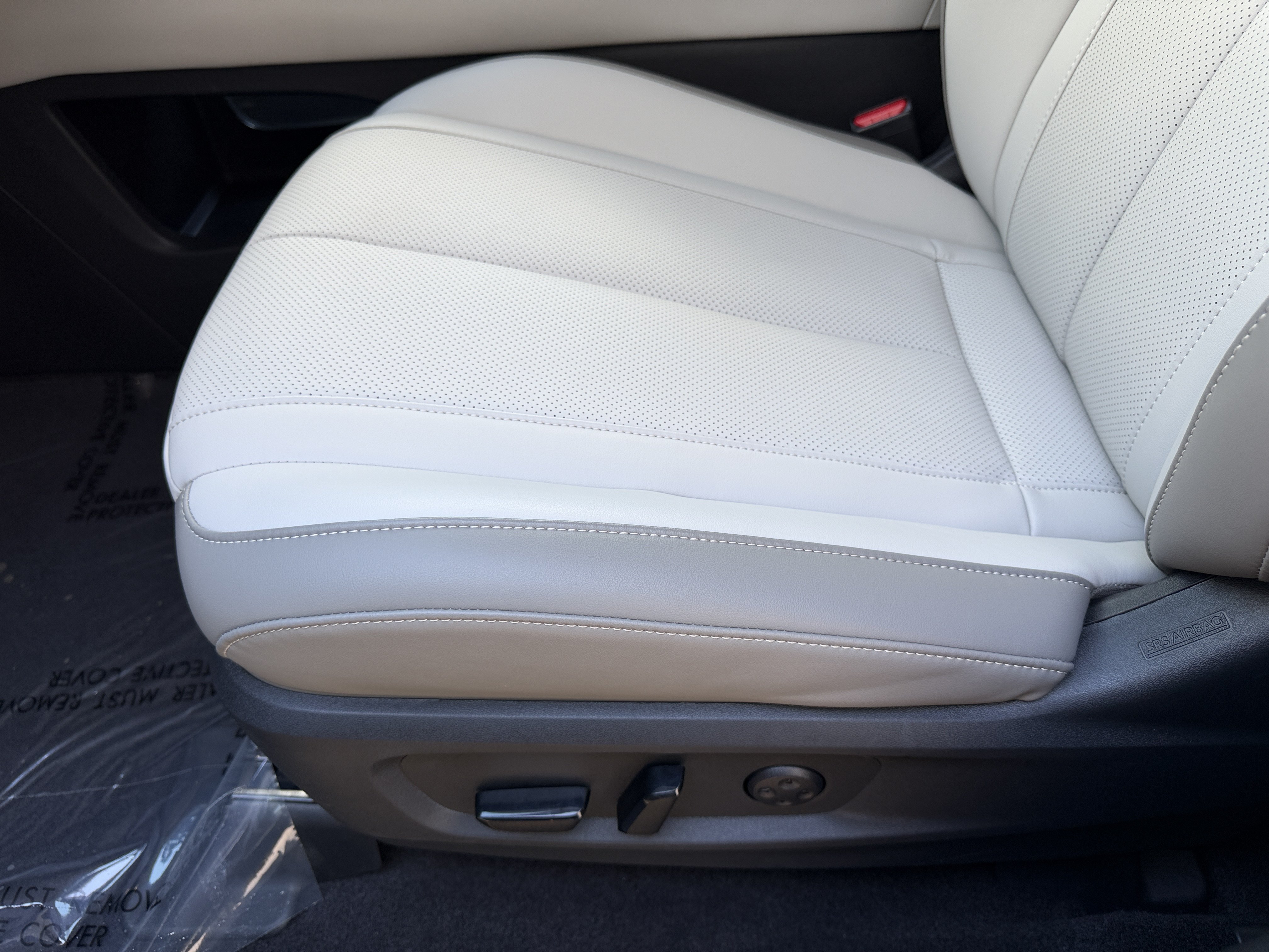 Certified 2027 INFINITI QX60 Luxe w/ Cargo Package FWD image 22