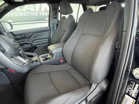 Used 2025 Toyota 4Runner SR5 AWD/4WD image 9