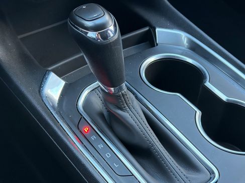 Used 2020 Chevrolet Traverse LS image 28