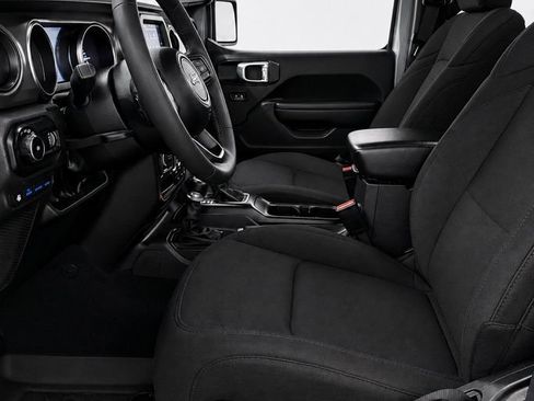 Used 2023 Jeep Wrangler Unlimited w/ Cold Weather Group AWD/4WD image 12