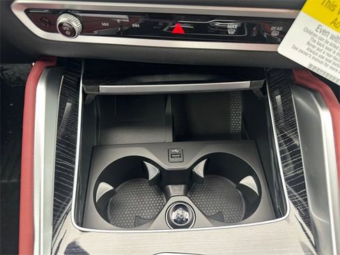 New 2026 BMW X6 xDrive40i image 17