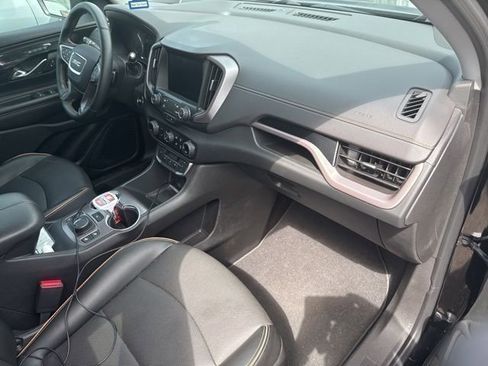Certified 2023 GMC Terrain AT4 w/ Tech Package AWD/4WD image 20