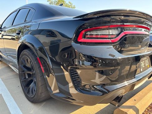 Used 2021 Dodge Charger SRT Hellcat RWD image 19