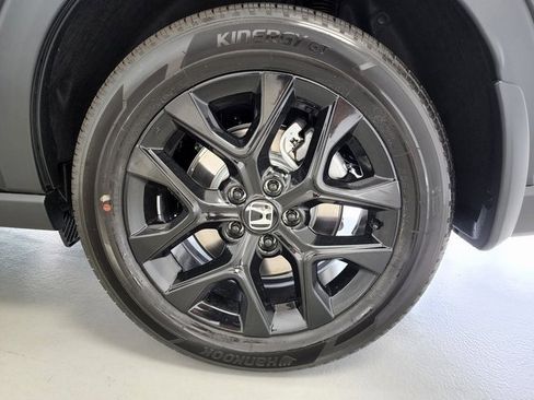 Used 2024 Honda HR-V Sport image 25