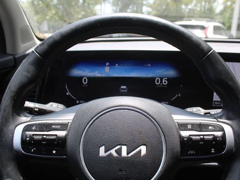 Certified 2023 Kia Sportage SX FWD image 27