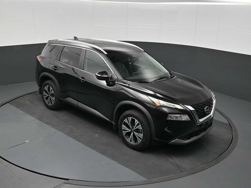 Used 2023 Nissan Rogue SV w/ SV Premium Package AWD/4WD image 19