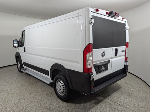 Used 2025 RAM ProMaster 2500 w/ U-Haul Equipment Group FWD image 5