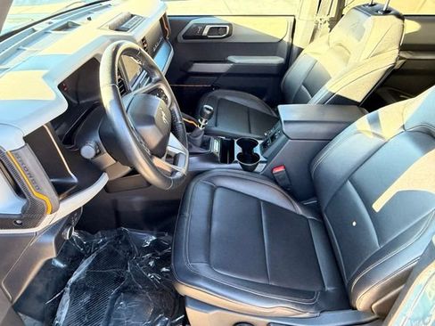 Used 2022 Ford Bronco Badlands AWD/4WD image 10