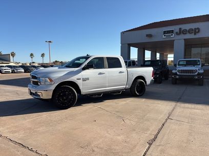 Certified 2020 RAM 1500 Classic SLT w/ Luxury Group