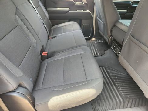 Used 2024 Chevrolet Silverado 1500 LT AWD/4WD image 30