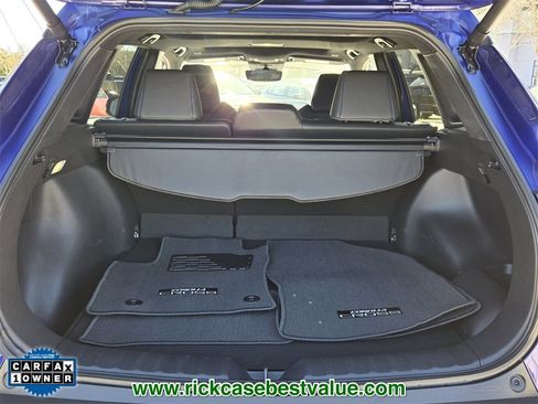 Used 2025 Toyota Corolla Cross AWD Hybrid w/ Convenience Package image 15