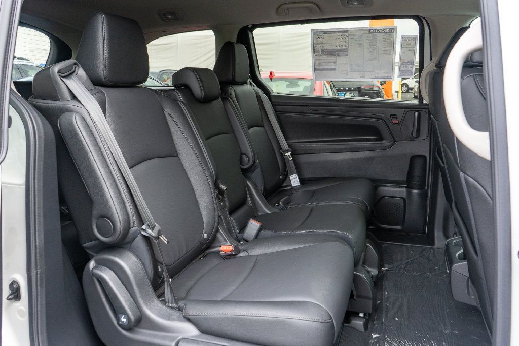 New 2026 Honda Odyssey EX-L image 15