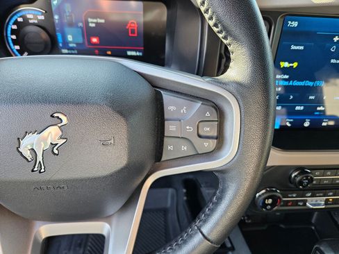 Used 2023 Ford Bronco Wildtrak AWD/4WD image 20