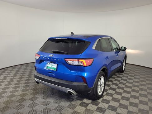 Used 2021 Ford Escape SE FWD image 9