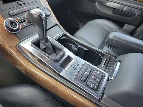 Used 2013 Land Rover Range Rover Sport HSE AWD/4WD image 14