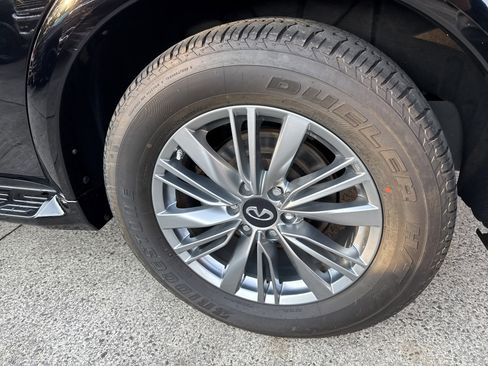 Used 2022 INFINITI QX80 Luxe w/ Cargo Package image 19