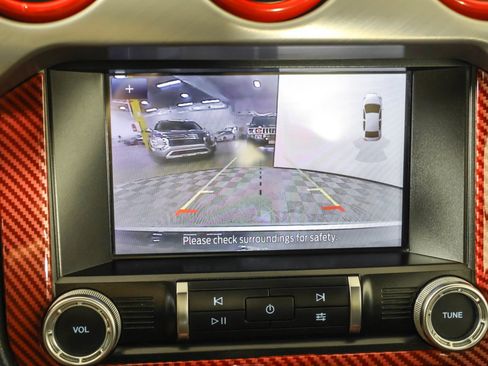 Used 2022 Ford Mustang Premium RWD image 10
