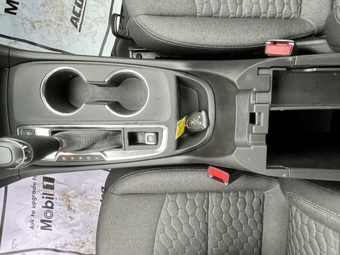 Used 2019 Chevrolet Equinox LT image 15