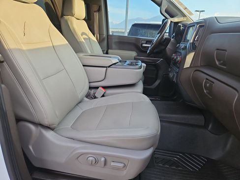 Used 2021 Chevrolet Silverado 3500 LTZ image 31