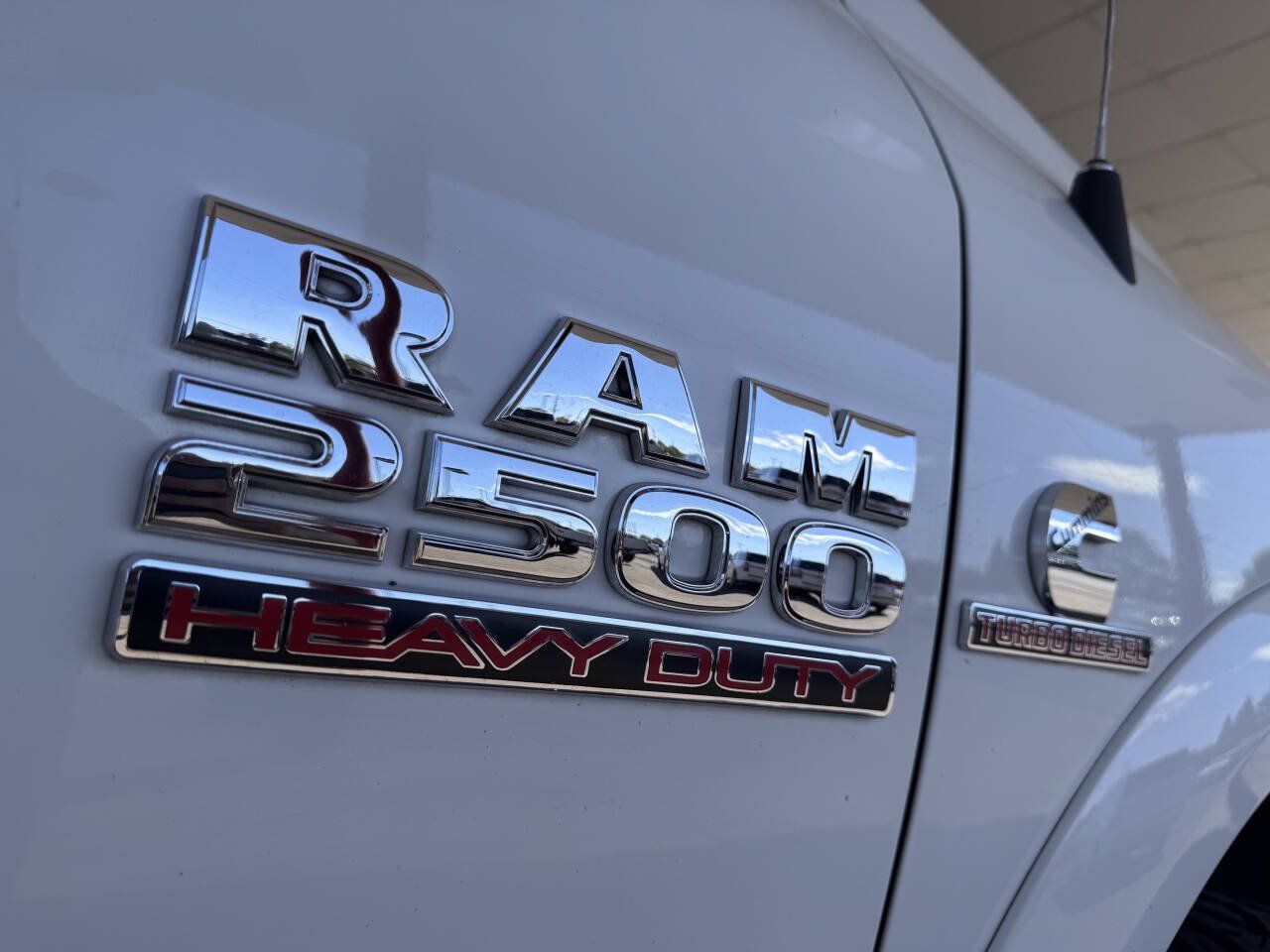Used 2017 RAM 2500 Laramie AWD/4WD image 5