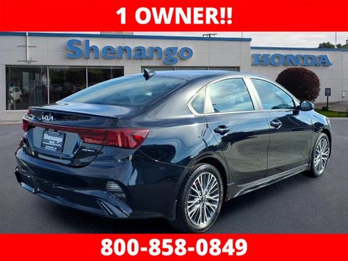Used 2024 Kia Forte GT-Line FWD image 3