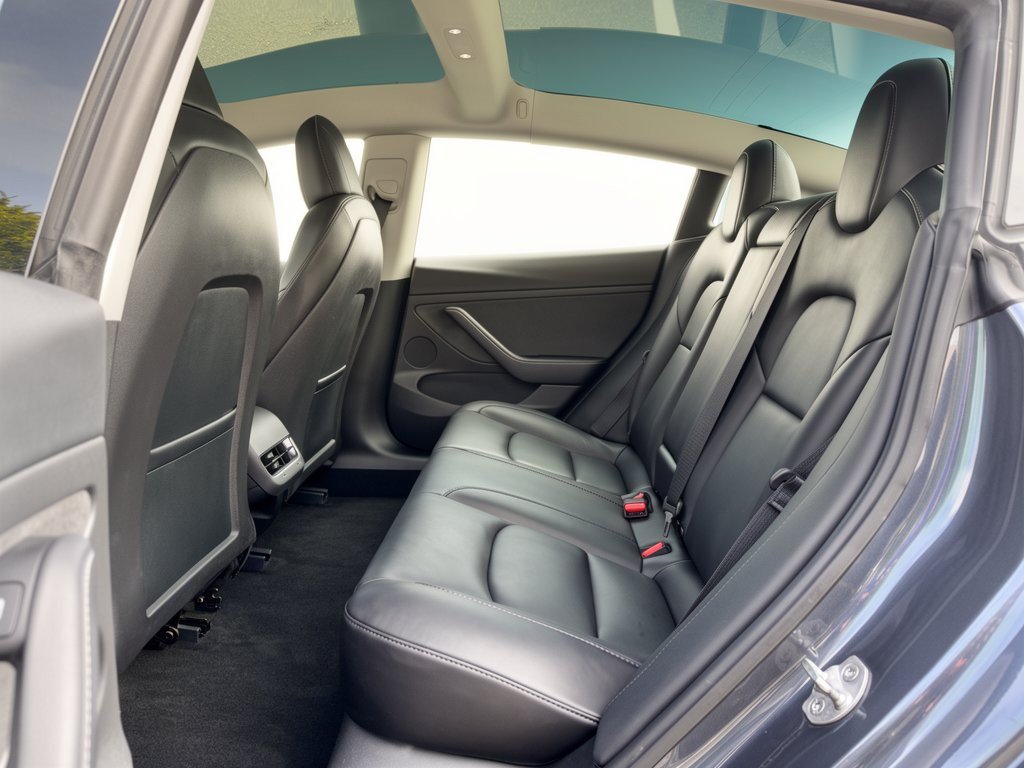 Used 2023 Tesla Model 3 Standard Range RWD image 24