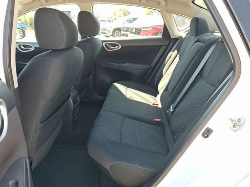 Used 2018 Nissan Sentra SR FWD image 10