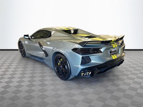 Used 2022 Chevrolet Corvette Stingray Premium Conv w/ Z51 Performance Package RWD image 5
