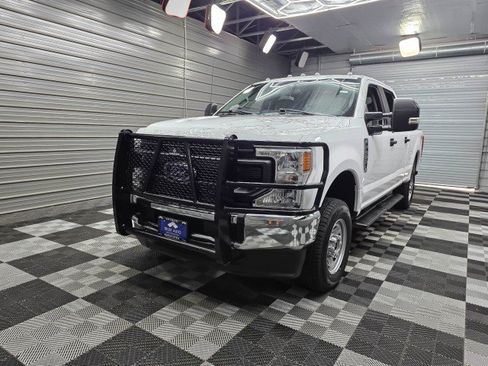 Used 2022 Ford F250 XL w/ Power Equipment Group AWD/4WD image 42