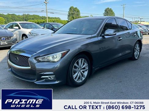 Used 2015 INFINITI Q50 Premium w/ All Weather Package image 3