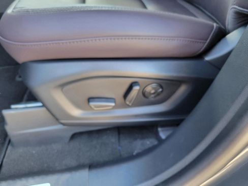 New 2026 Ford Explorer Platinum image 29