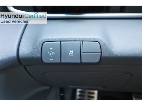 Certified 2025 Hyundai Elantra Sport FWD image 22