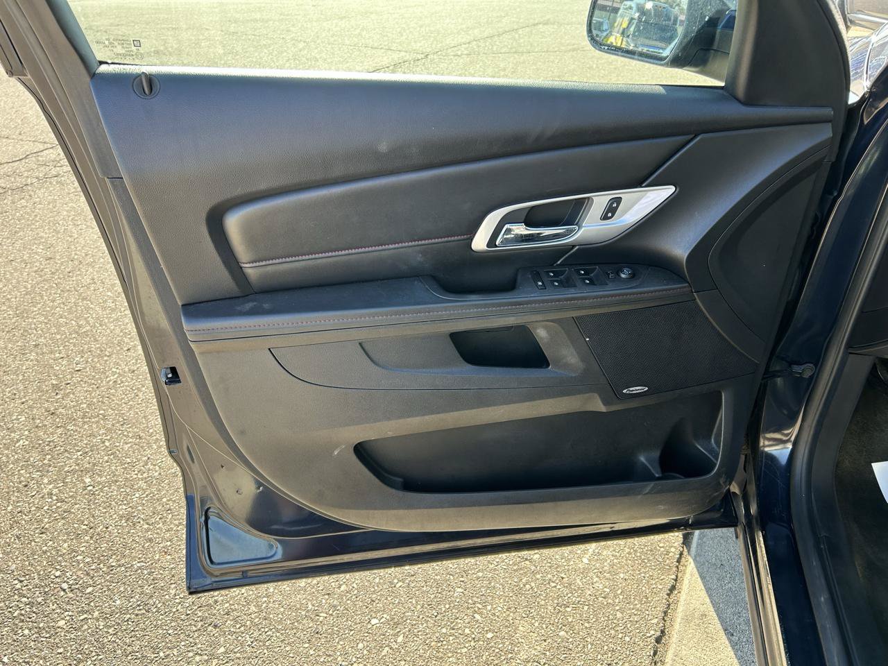 Used 2015 GMC Terrain SLT FWD image 14