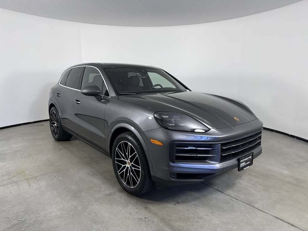 Certified 2024 Porsche Cayenne AWD/4WD image 9