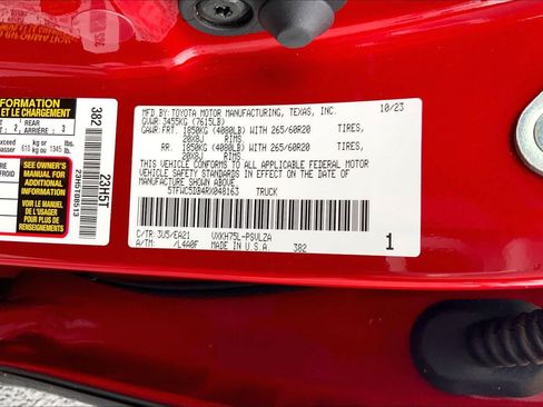Used 2024 Toyota Tundra Limited AWD/4WD image 37