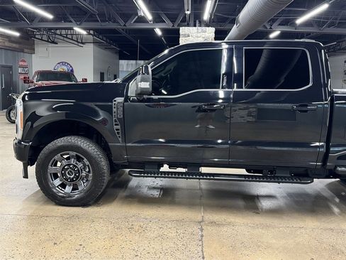Used 2023 Ford F350 Lariat w/ Lariat Ultimate Package AWD/4WD image 5