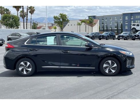 Used 2017 Hyundai Ioniq SEL w/ Tech Package 02 FWD image 7
