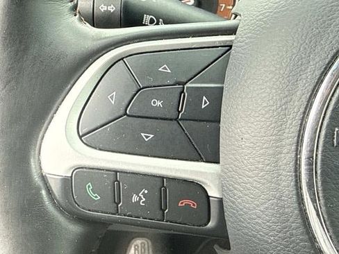 Used 2018 Jeep Compass Limited AWD/4WD image 24