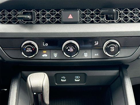 Certified 2025 Honda Accord LX image 24