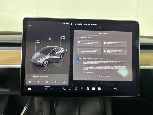 Used 2023 Tesla Model Y Long Range image 11
