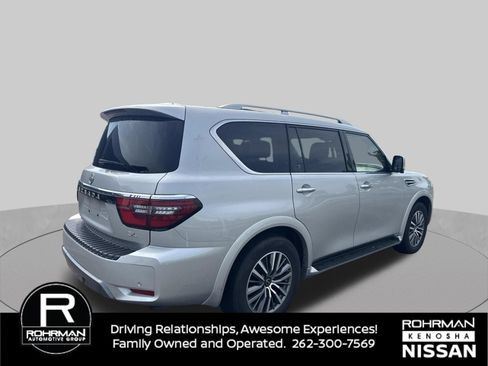 Certified 2024 Nissan Armada SL w/ Captain's Chairs Package AWD/4WD image 5