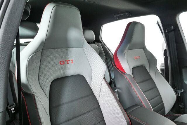 Certified 2025 Volkswagen GTI SE w/ SE Leather Seating Package FWD image 23