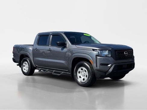 Used 2022 Nissan Frontier S w/ Graphics Package image 8