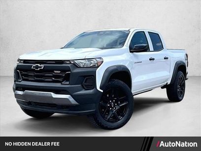 Used 2025 Chevrolet Colorado Trail Boss w/ Midnight Edition